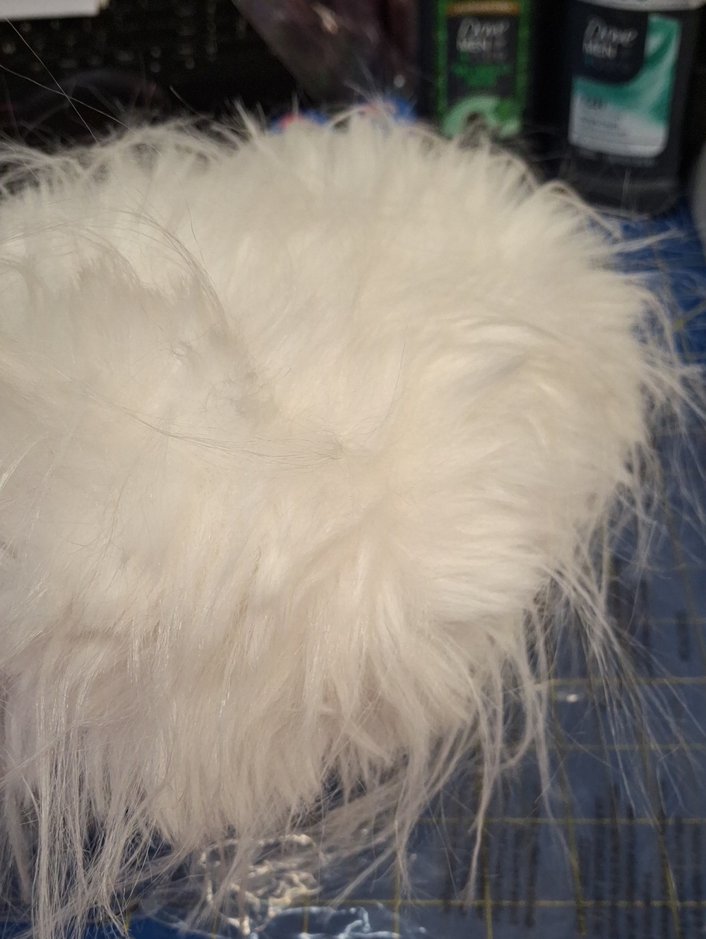 Faux Fur Pearl-Handle Clutch Handbag White Kiss Lock - 6x6x2 New - Picture 3 of 7